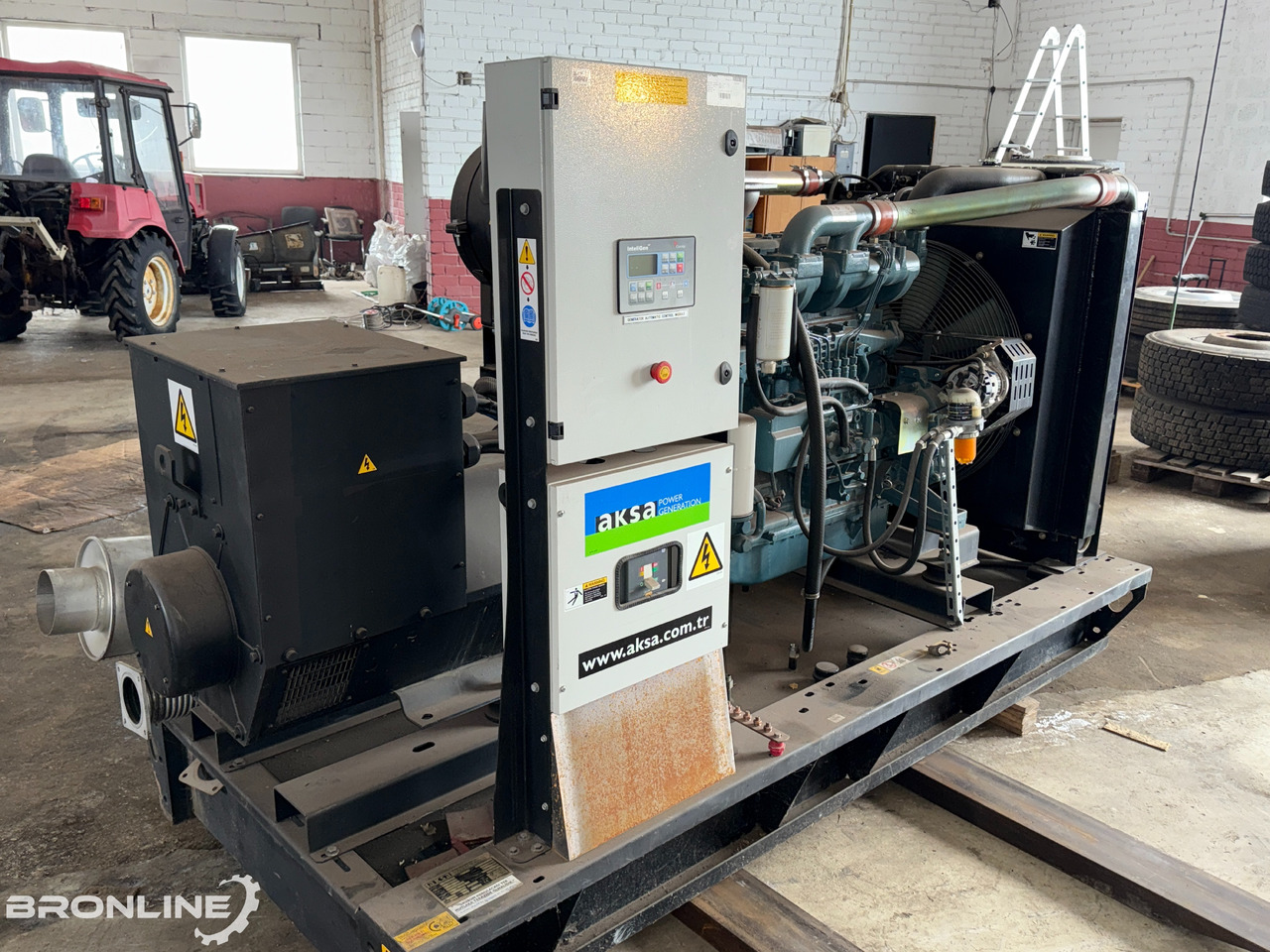 2014 Aksa AD275 Diiselgeneraator 250kVA 50Hz - Generador industriale: foto 4 2014 Aksa AD275 Diiselgeneraator 250kVA 50Hz - Generador industriale: foto 4