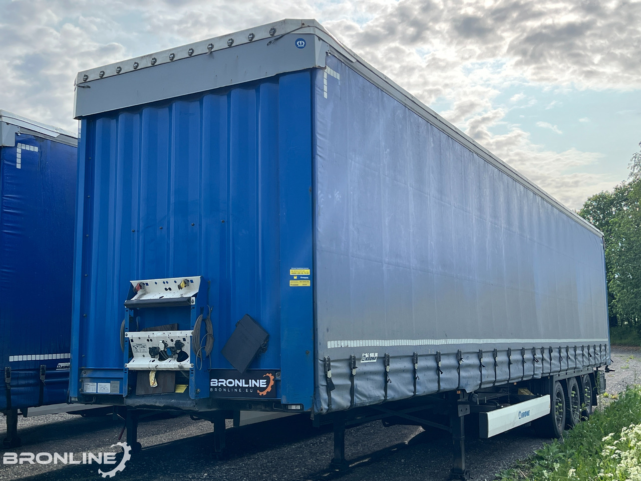 2020 KRONE SDP 27 ELP3-CS EN 12642-XL 43000kg ADR:EX/II - Semirremolque lona: foto 1 2020 KRONE SDP 27 ELP3-CS EN 12642-XL 43000kg ADR:EX/II - Semirremolque lona: foto 1