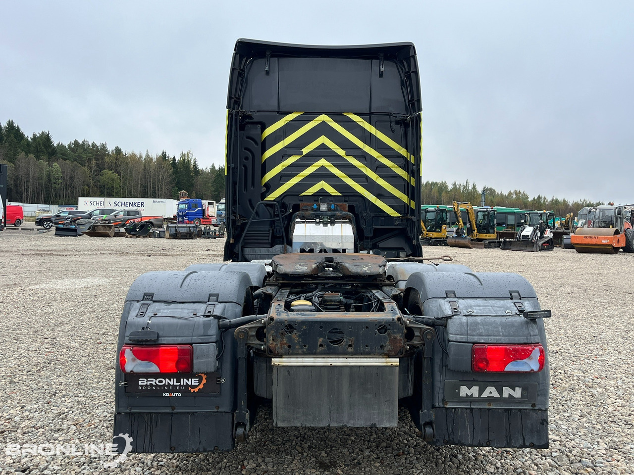 2014 MAN TGX 28.480 6x2 XXL Cab/Intarder/Double bogie - Cabeza tractora: foto 5 2014 MAN TGX 28.480 6x2 XXL Cab/Intarder/Double bogie - Cabeza tractora: foto 5