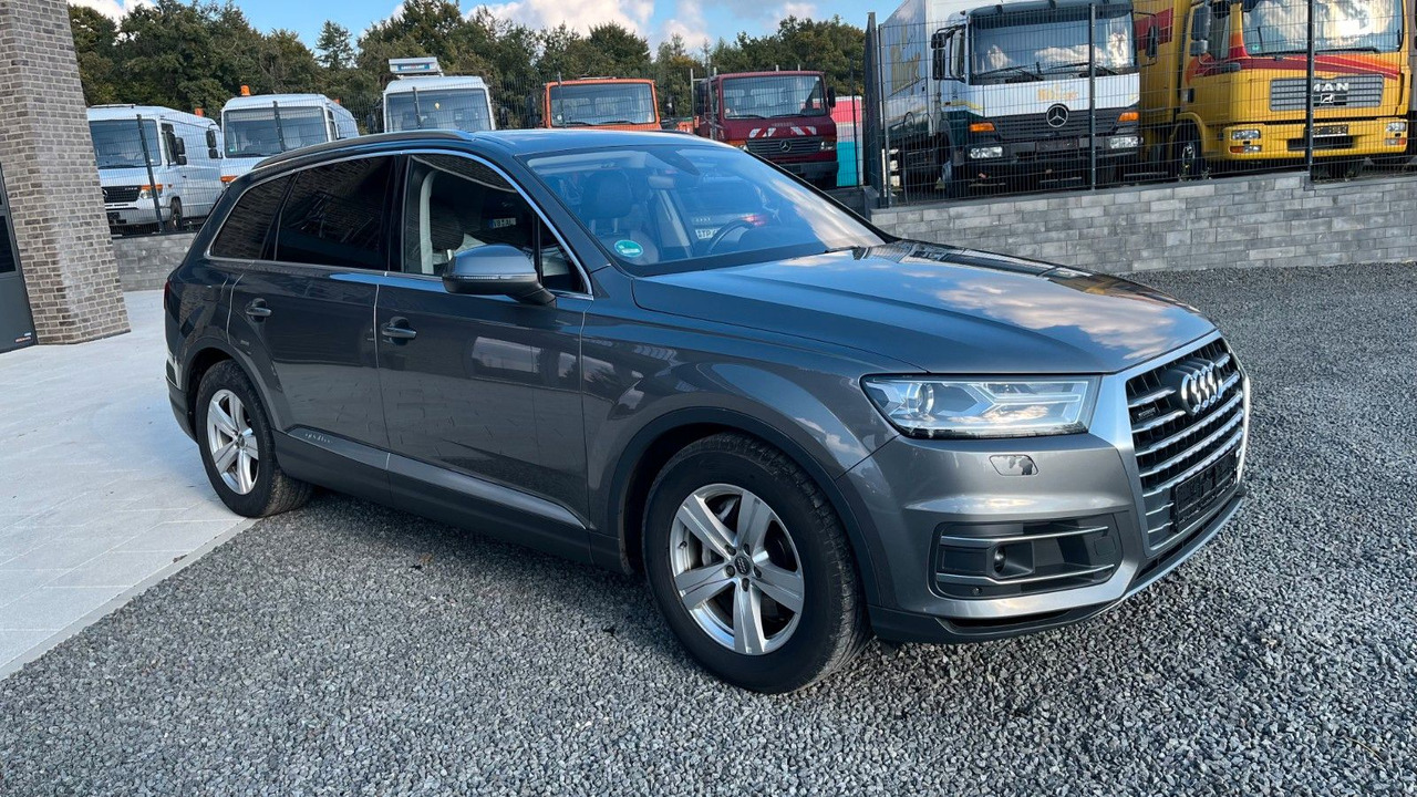 Audi Q7 3.0 TDI quattro Standheizung Allradl. Luftfe - SUV/ Todoterreno: foto 3 Audi Q7 3.0 TDI quattro Standheizung Allradl. Luftfe - SUV/ Todoterreno: foto 3