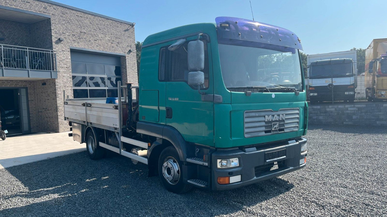MAN TGL 8.180 4x2 Kran Hiab Tempomat MAN TGL 8.180 4x2 Kran Hiab Tempomat - Furgoneta caja abierta: foto 3 MAN TGL 8.180 4x2 Kran Hiab Tempomat MAN TGL 8.180 4x2 Kran Hiab Tempomat - Furgoneta caja abierta: foto 3