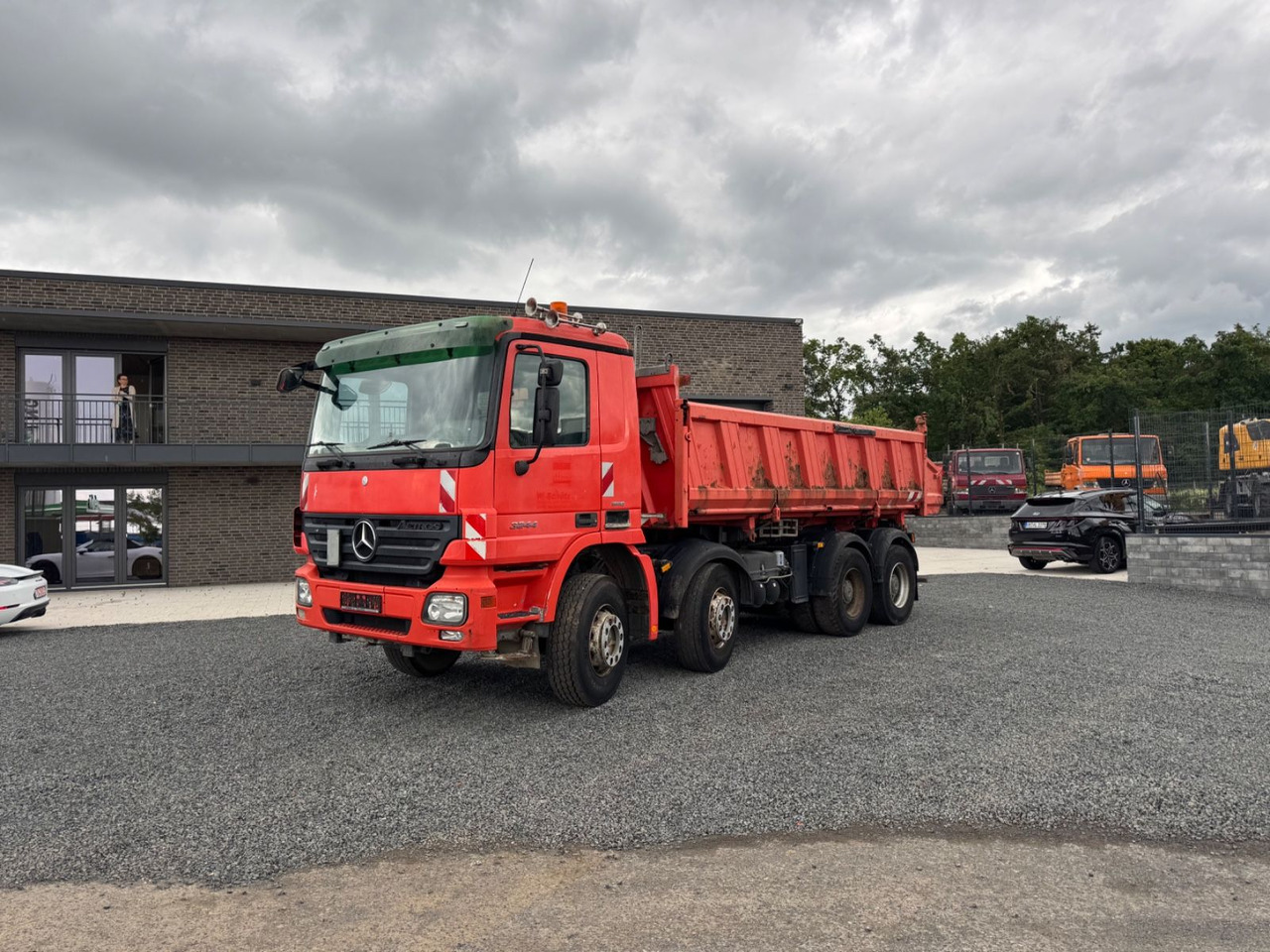 Mercedes-Benz Actros 3244 Dreiseitenkipper Meiller Bordm 8x4 - Camión volquete: foto 2 Mercedes-Benz Actros 3244 Dreiseitenkipper Meiller Bordm 8x4 - Camión volquete: foto 2