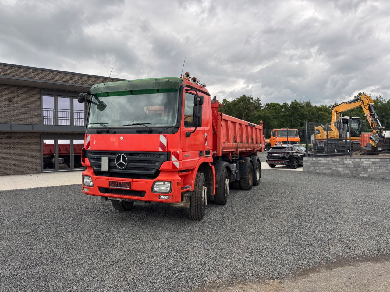 Mercedes-Benz Actros 3244 Dreiseitenkipper Meiller Bordm 8x4 - Camión volquete: foto 3 Mercedes-Benz Actros 3244 Dreiseitenkipper Meiller Bordm 8x4 - Camión volquete: foto 3
