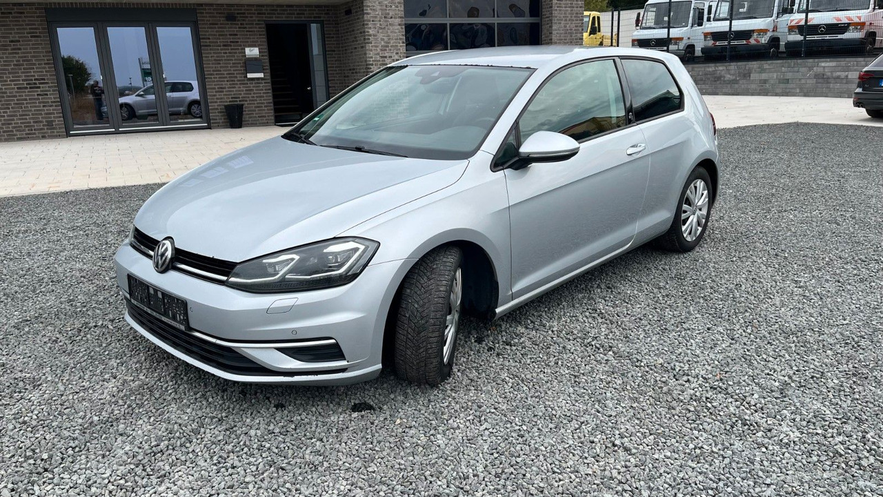 Volkswagen Golf VII Lim. Sound Start-Stopp - Coche: foto 2 Volkswagen Golf VII Lim. Sound Start-Stopp - Coche: foto 2