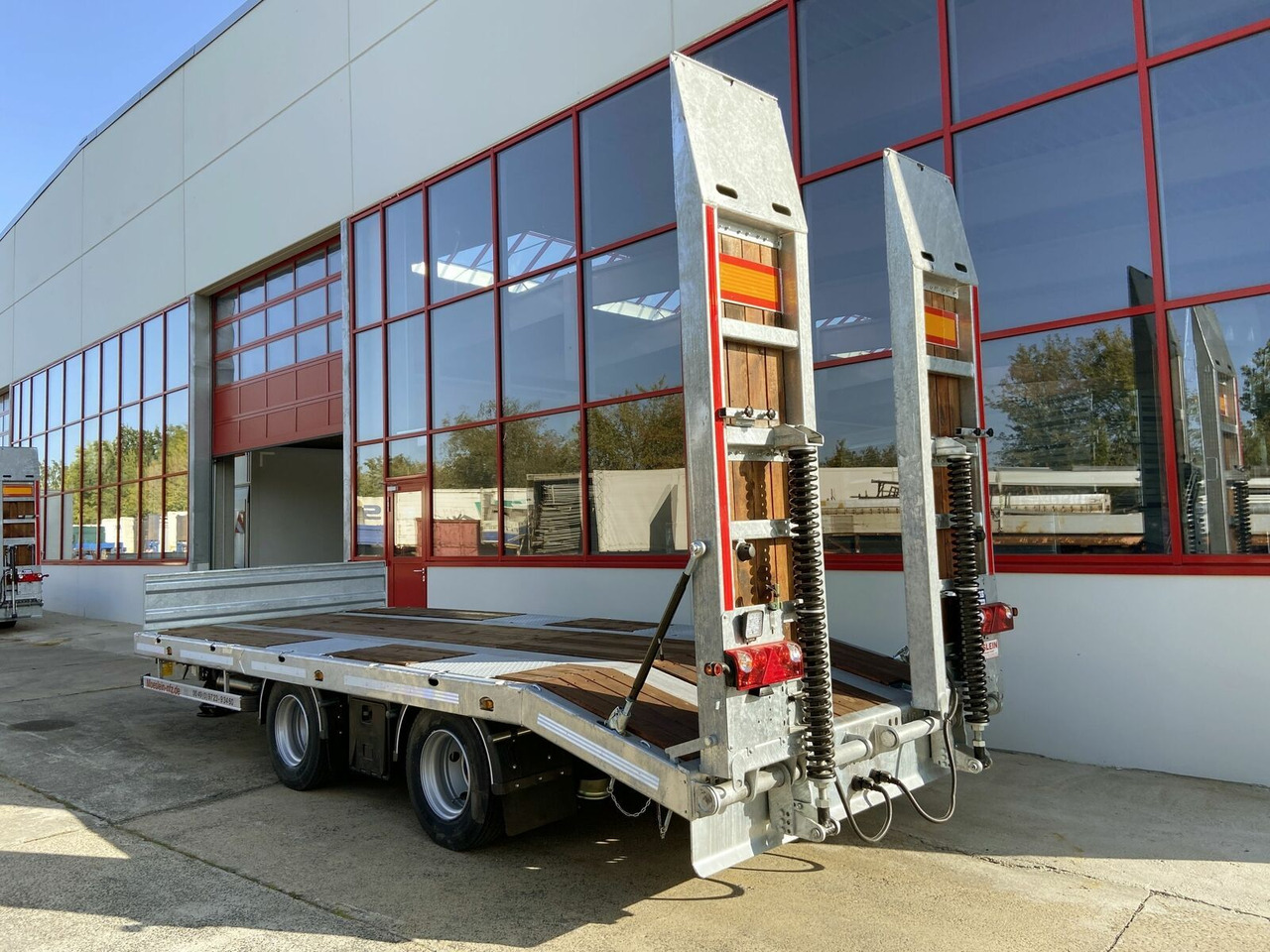 Möslein 21 t Tandemtieflader, Luftgefedert, NEU - Remolque góndola rebajadas: foto 4 Möslein 21 t Tandemtieflader, Luftgefedert, NEU - Remolque góndola rebajadas: foto 4