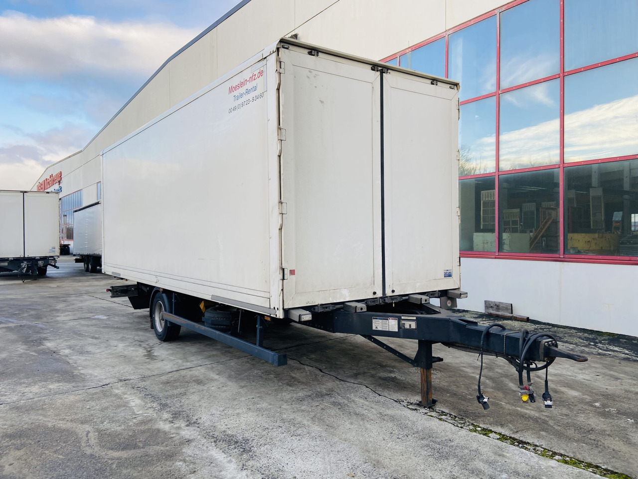Möslein EK 1- D 7,3  1 Achs Kofferanhänger - Remolque caja cerrada: foto 3 Möslein EK 1- D 7,3  1 Achs Kofferanhänger - Remolque caja cerrada: foto 3