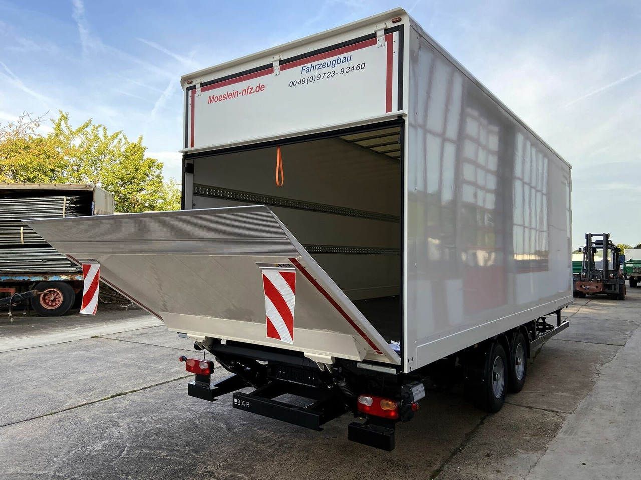 Remolque caja cerrada Möslein  NEUER Tandem Koffer, Ladebordwand+ Durchladbar: foto 10