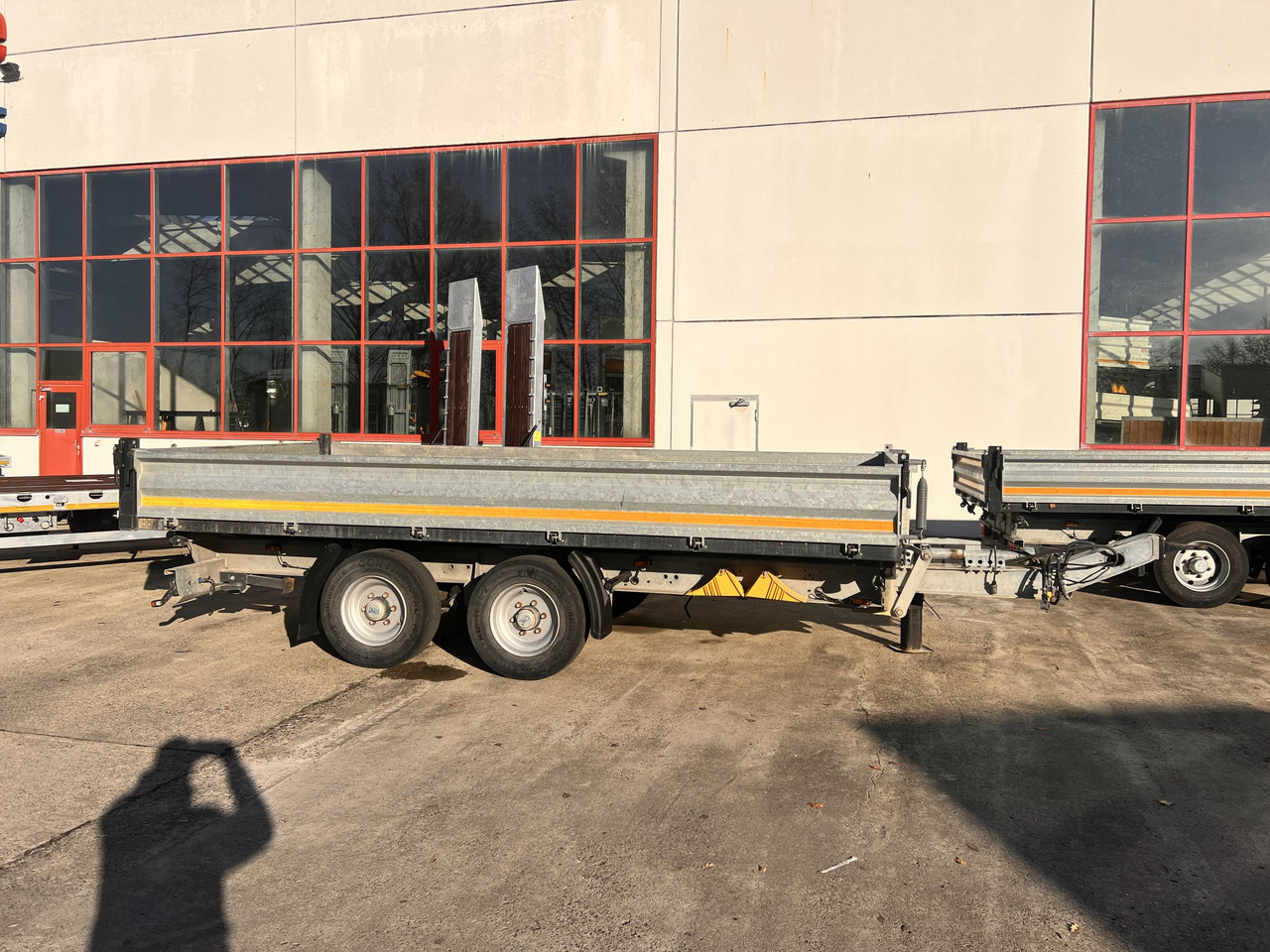 Möslein TDS 13 Schwebheim 13 t Tandemkipper- Tieflader - Remolque volquete: foto 1 Möslein TDS 13 Schwebheim 13 t Tandemkipper- Tieflader - Remolque volquete: foto 1