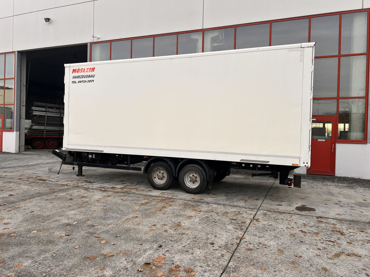 Möslein TKO 105 D Schwebheim Tandem- Koffer- Anhänger, Durchladbar - Remolque caja cerrada: foto 5 Möslein TKO 105 D Schwebheim Tandem- Koffer- Anhänger, Durchladbar - Remolque caja cerrada: foto 5