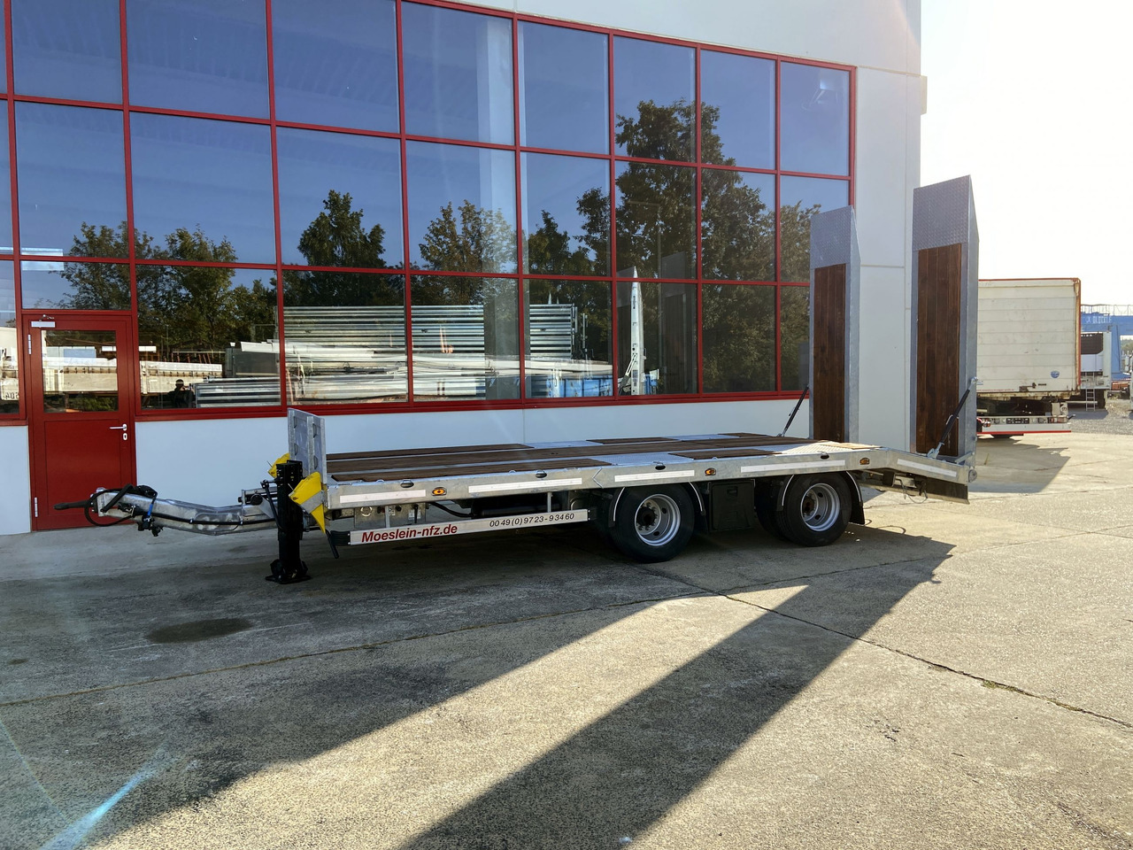 Möslein TT 19 - 6,5 19 t Tandemtieflader, Luftgefedert, NEU - Remolque góndola rebajadas: foto 3 Möslein TT 19 - 6,5 19 t Tandemtieflader, Luftgefedert, NEU - Remolque góndola rebajadas: foto 3
