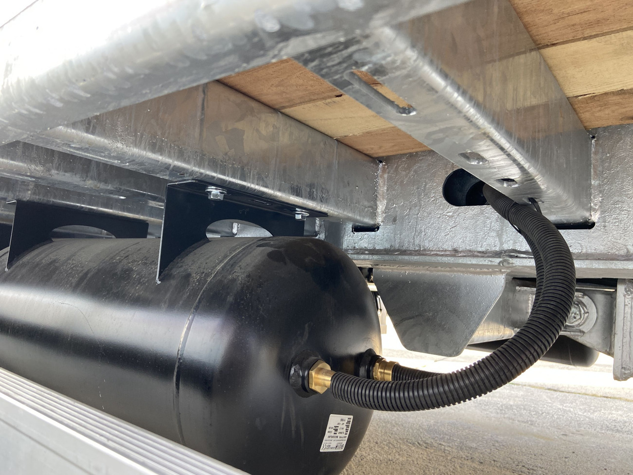 Möslein TT 21-6,5 21 t Tandemtieflader, Luftgefedert, NEU - Remolque góndola rebajadas: foto 2 Möslein TT 21-6,5 21 t Tandemtieflader, Luftgefedert, NEU - Remolque góndola rebajadas: foto 2