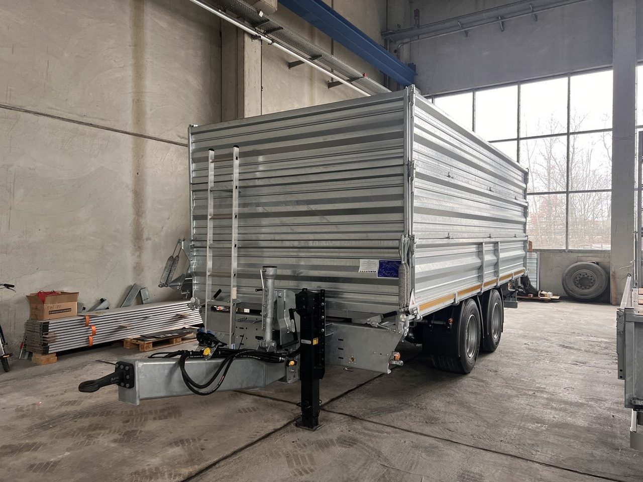 Möslein TTD 19 AB 19 t Tandem Kipper Tieflader2 x Aufsatzbordwänden-- Neufahrzeug -- - Remolque volquete: foto 3 Möslein TTD 19 AB 19 t Tandem Kipper Tieflader2 x Aufsatzbordwänden-- Neufahrzeug -- - Remolque volquete: foto 3