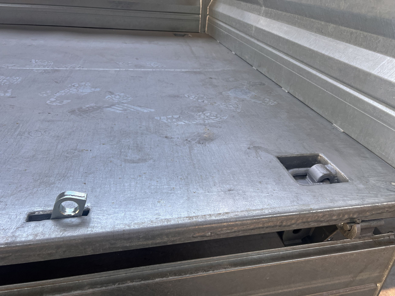 Möslein TTD 19 B neuer 19 t Tandemkipper- Tieflader - Remolque volquete: foto 3 Möslein TTD 19 B neuer 19 t Tandemkipper- Tieflader - Remolque volquete: foto 3