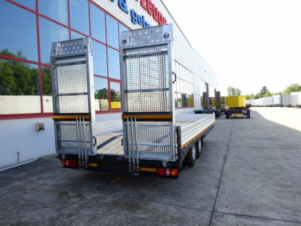 Möslein TTT 13 6,2 BR Weiß Neuer 13 t GG Tandemtieflader mit Breiten Rampen - Remolque góndola rebajadas: foto 4 Möslein TTT 13 6,2 BR Weiß Neuer 13 t GG Tandemtieflader mit Breiten Rampen - Remolque góndola rebajadas: foto 4