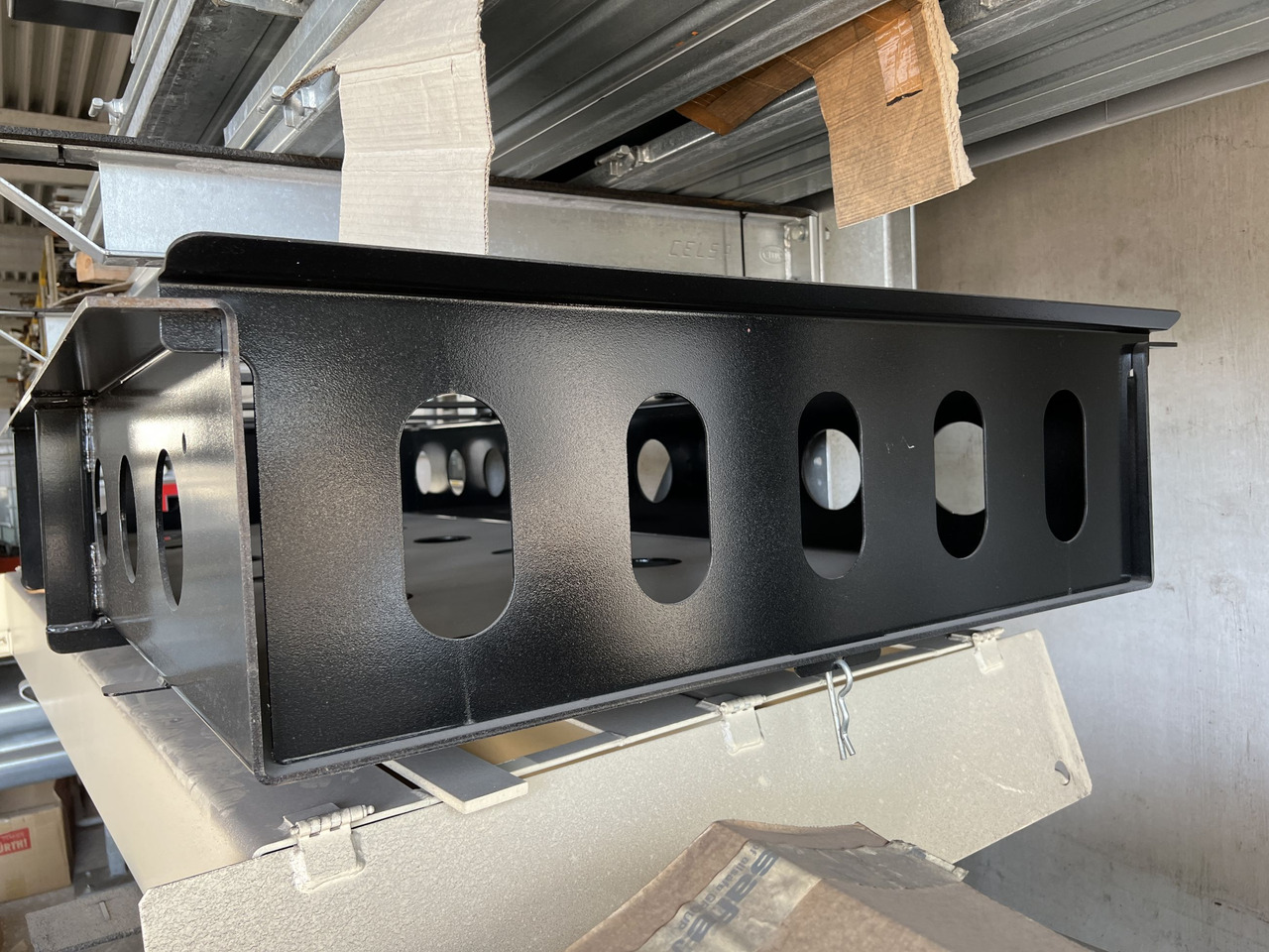 Müller Mitteltal Staufach für Alu- Rampen - Semirremolque góndola rebajadas: foto 1 Müller Mitteltal Staufach für Alu- Rampen - Semirremolque góndola rebajadas: foto 1