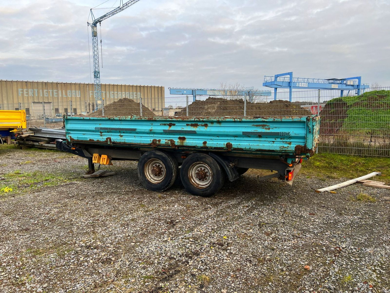 Obermaier 14 t Tandemkipper- Tieflader - Remolque volquete: foto 4 Obermaier 14 t Tandemkipper- Tieflader - Remolque volquete: foto 4