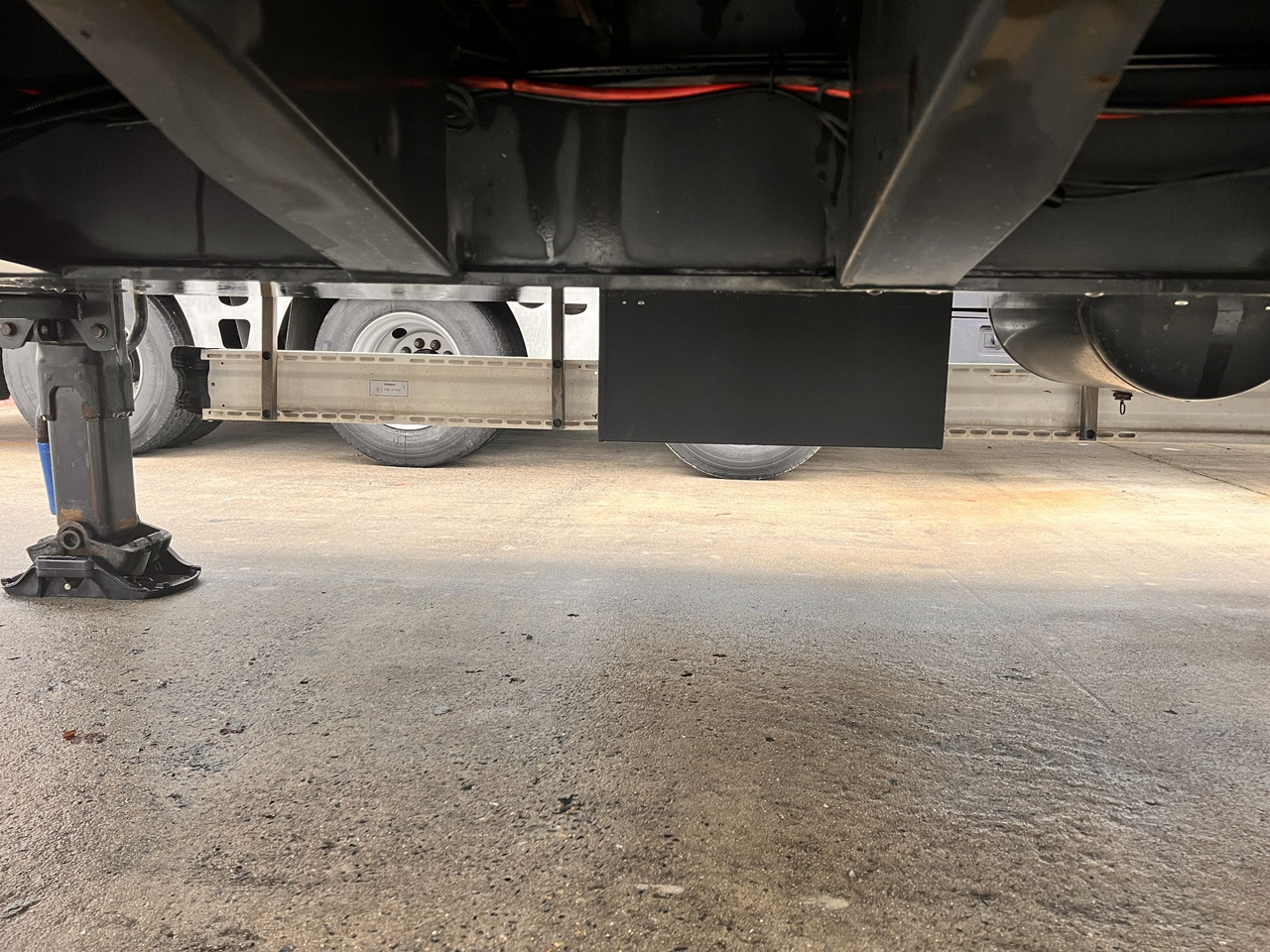 Semirremolque góndola rebajadas para transporte de equipos pesados t3  3 Achs Satteltieflader: foto 8