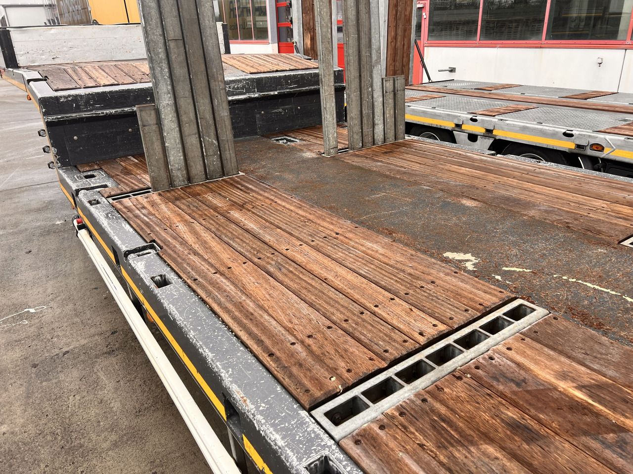 Semirremolque góndola rebajadas para transporte de equipos pesados t3  3 Achs Satteltieflader: foto 6