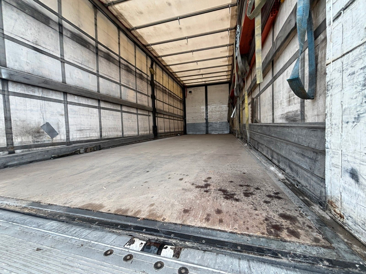 Camión lona MAN TGX 26.480 mit Ladebordwand: foto 21