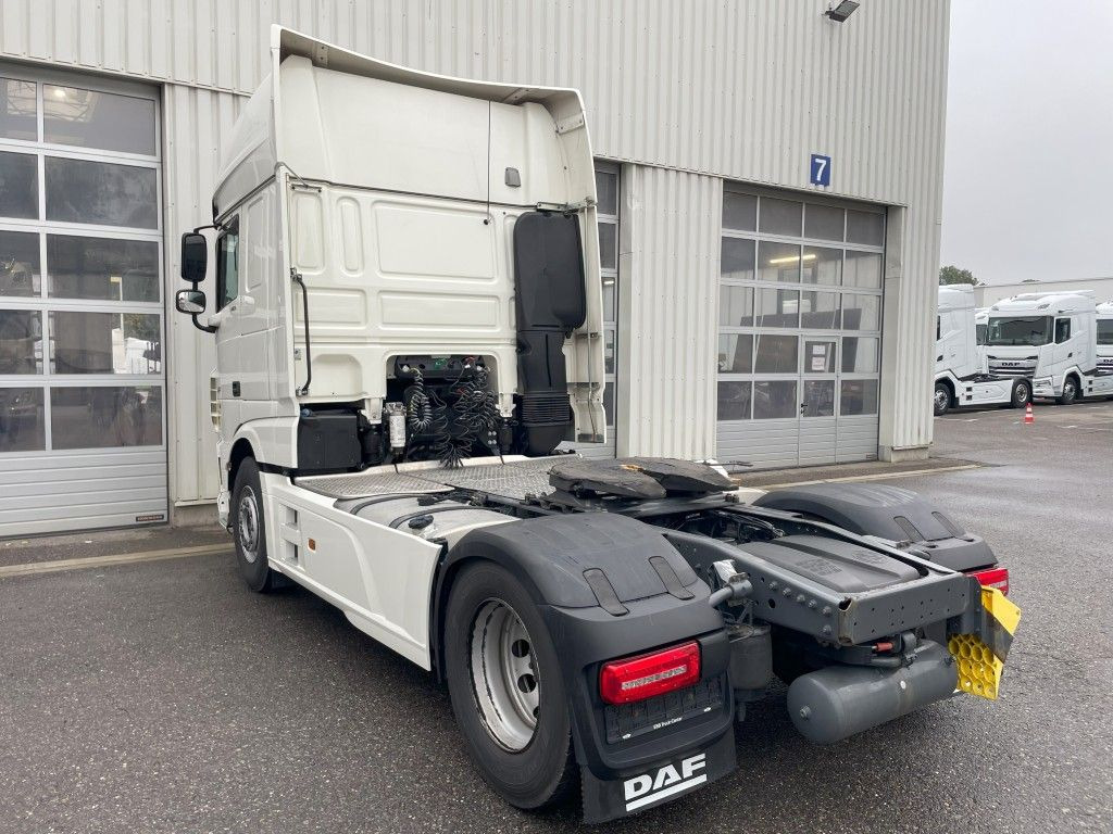 DAF FT XF 480 SSC, Federung: Luft/Luft - Cabeza tractora: foto 4 DAF FT XF 480 SSC, Federung: Luft/Luft - Cabeza tractora: foto 4