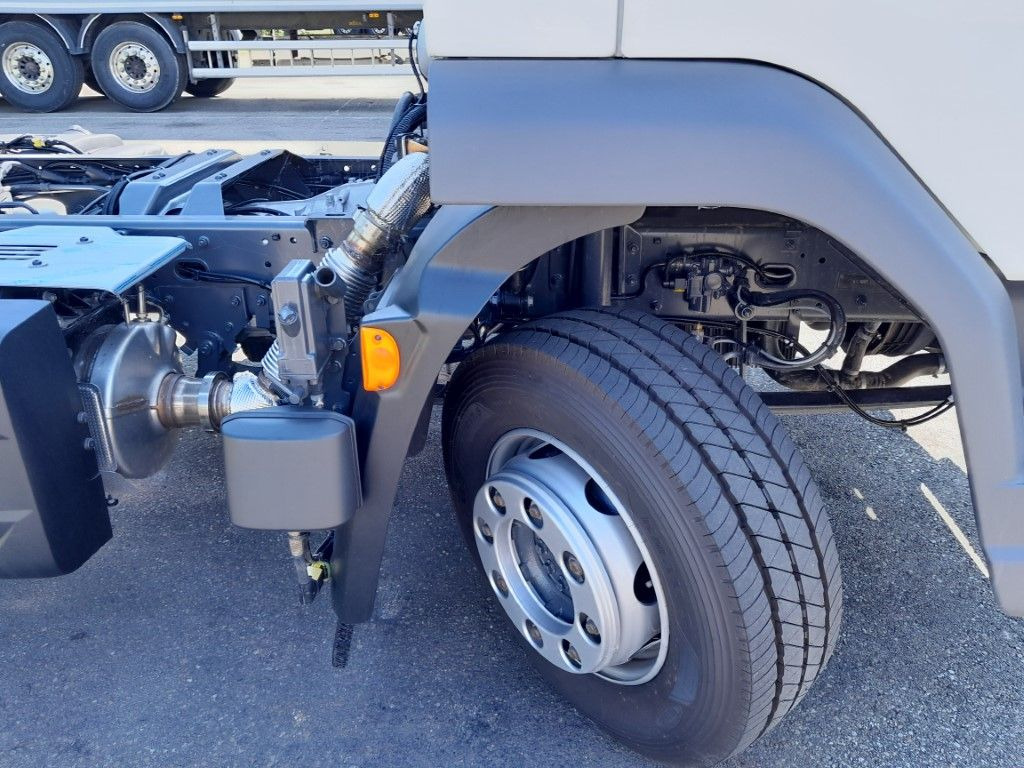 DAF FA XB 260 12t reparierter Wasserschaden - Camión chasis: foto 5 DAF FA XB 260 12t reparierter Wasserschaden - Camión chasis: foto 5