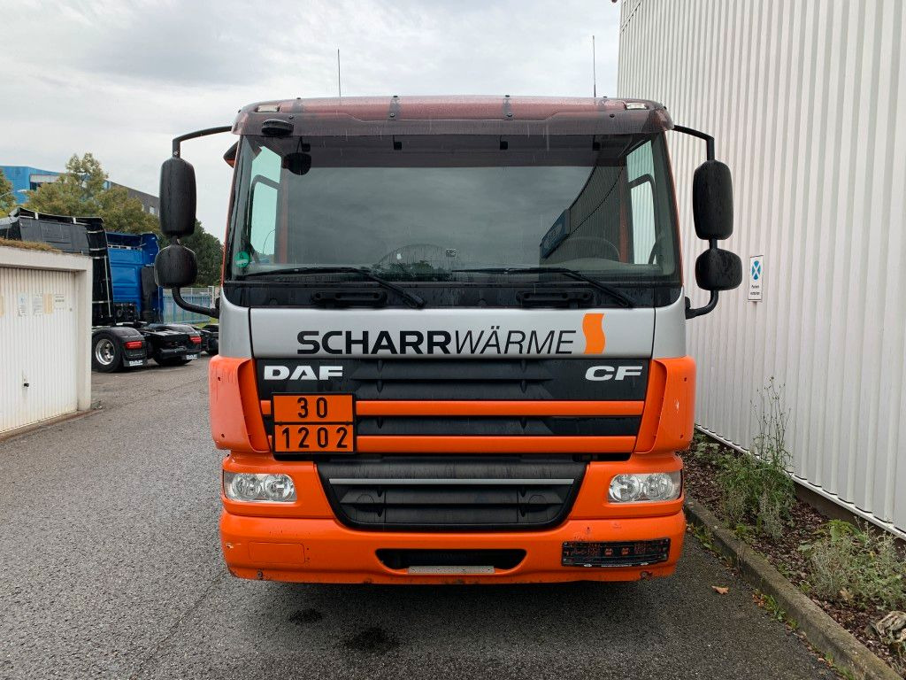 DAF FANCF75 - Camión cisterna: foto 4 DAF FANCF75 - Camión cisterna: foto 4