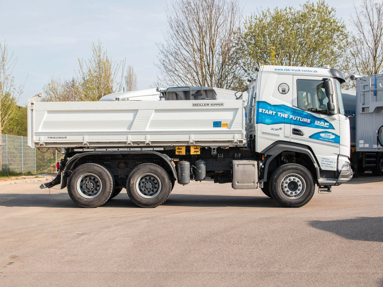 DAF FAT XFC 530 SL Meiller TRIGENIUS D 316 DAF FAT XFC 530 SL Meiller TRIGENIUS D 316 - Camión volquete: foto 4 DAF FAT XFC 530 SL Meiller TRIGENIUS D 316 DAF FAT XFC 530 SL Meiller TRIGENIUS D 316 - Camión volquete: foto 4