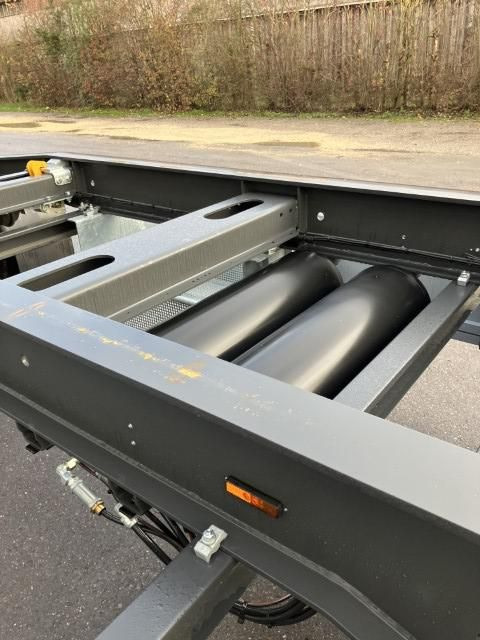 Remolque multilift/ Portacontenedores de cadenas Schlittenanhänger 20 S: foto 7