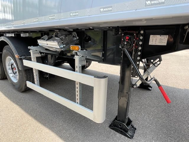 Semirremolque volquete Wielton Bulk Master 3-Achs-Kippsattelauflieger 47 cbm: foto 8