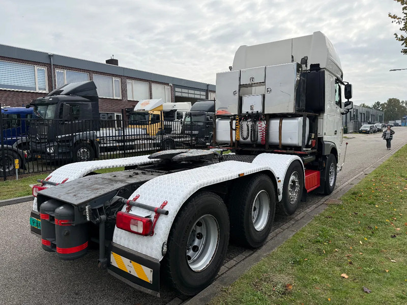 DAF XF 530 FTM 8X4 handgeschakeld 8-2018 retarder - Cabeza tractora: foto 3 DAF XF 530 FTM 8X4 handgeschakeld 8-2018 retarder - Cabeza tractora: foto 3
