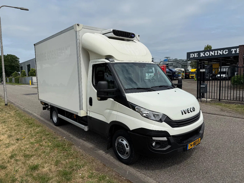 Iveco Daily 50 50C18 frigo 2018 - Furgoneta frigorifica: foto 2 Iveco Daily 50 50C18 frigo 2018 - Furgoneta frigorifica: foto 2