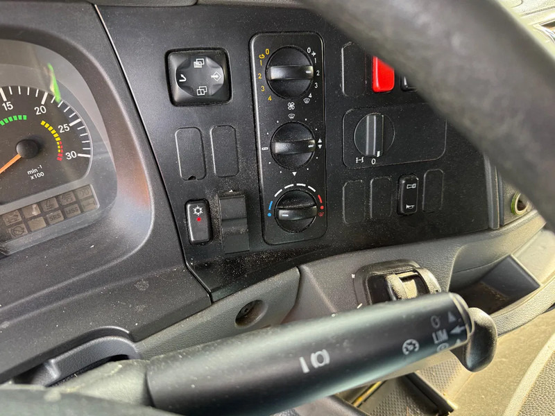 Camión frigorífico Mercedes-Benz Axor 1824 2008 euro 5 chereau + carrier 950 MT: foto 13