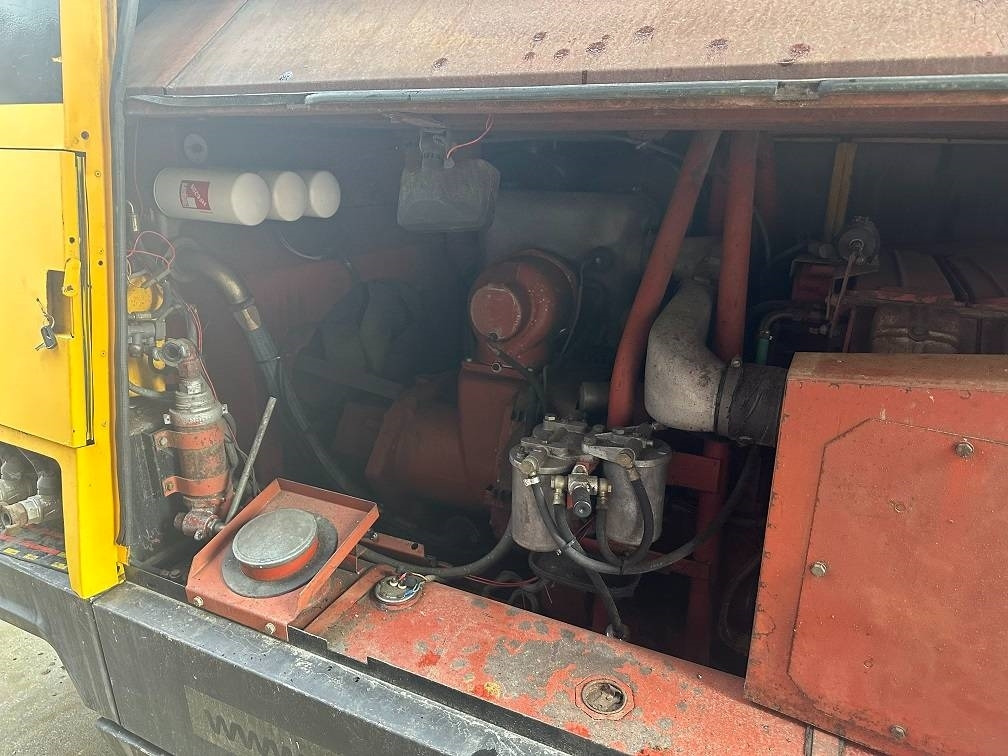 Compresor de aire Atlas Copco xas 350 dd: foto 9