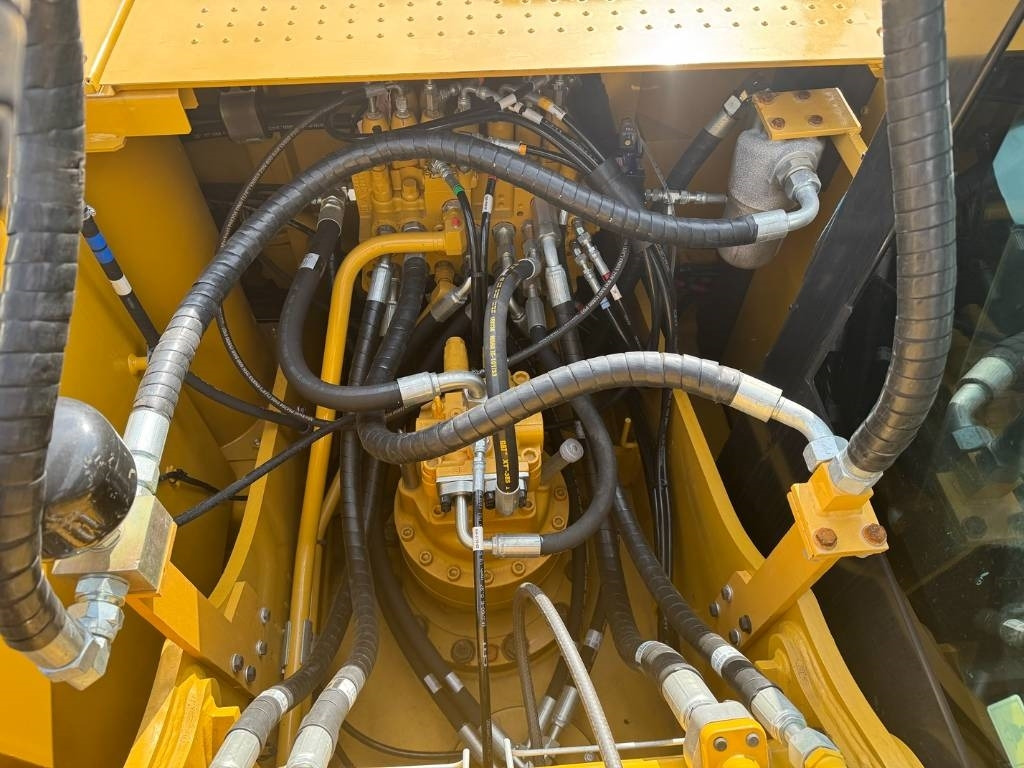 Excavadora de cadenas nuevo CAT 320 D 3 GC NEW UNUSED: foto 13 Excavadora de cadenas nuevo CAT 320 D 3 GC NEW UNUSED: foto 13