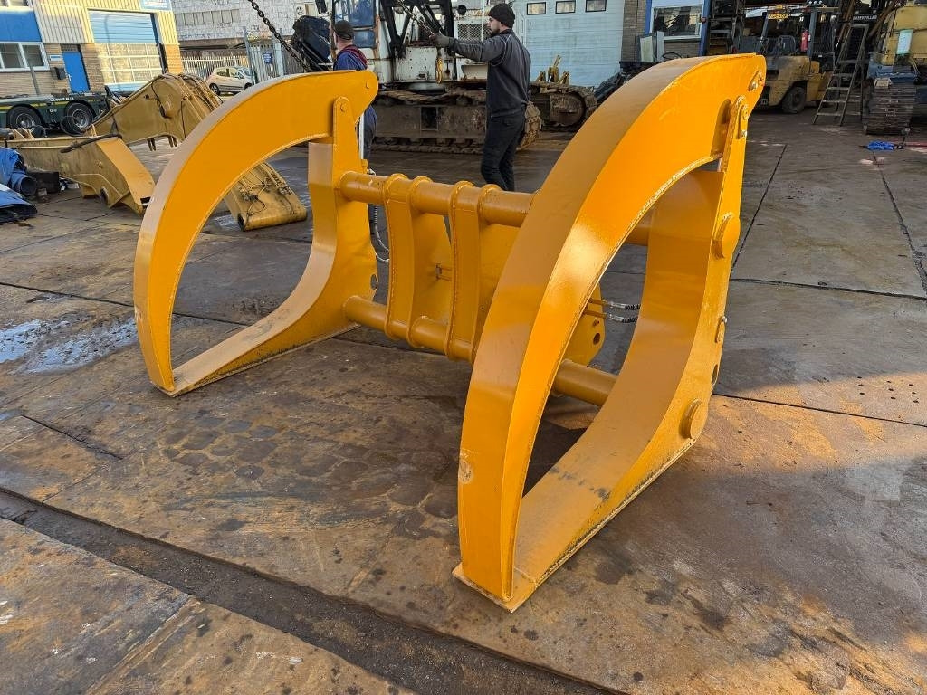 CAT 966 log forks clamp - Pinza de manipulación para Maquinaria forestal: foto 1 CAT 966 log forks clamp - Pinza de manipulación para Maquinaria forestal: foto 1