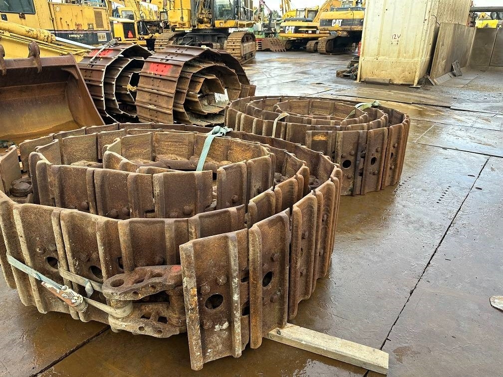 Hitachi ZX 870 tracks - Oruga para Maquinaria de construcción: foto 1 Hitachi ZX 870 tracks - Oruga para Maquinaria de construcción: foto 1