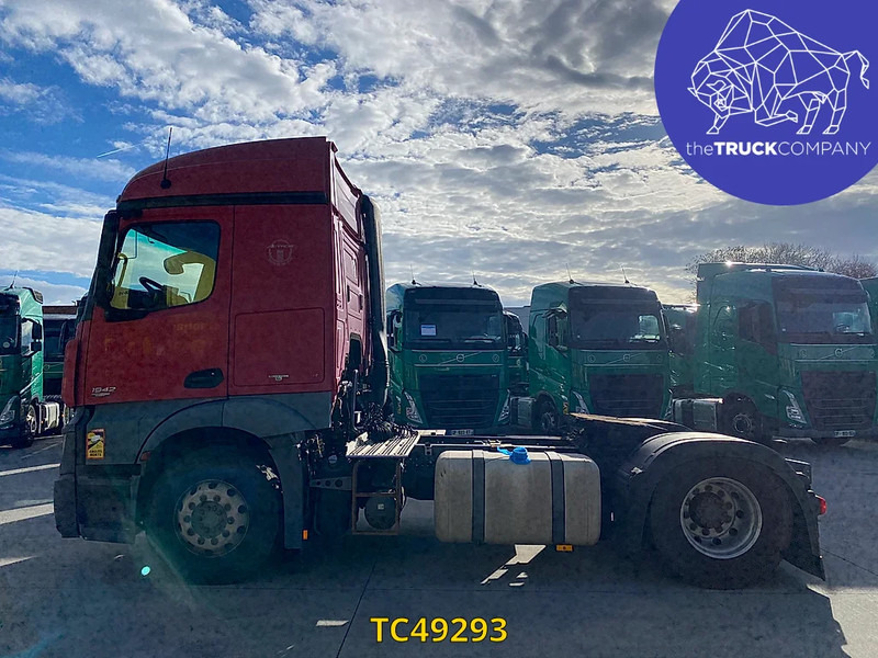 Mercedes-Benz 18.42 - Cabeza tractora: foto 2 Mercedes-Benz 18.42 - Cabeza tractora: foto 2