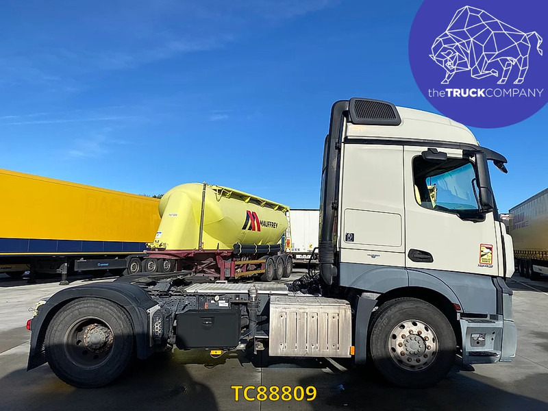 Cabeza tractora Mercedes-Benz Actros 1843: foto 8