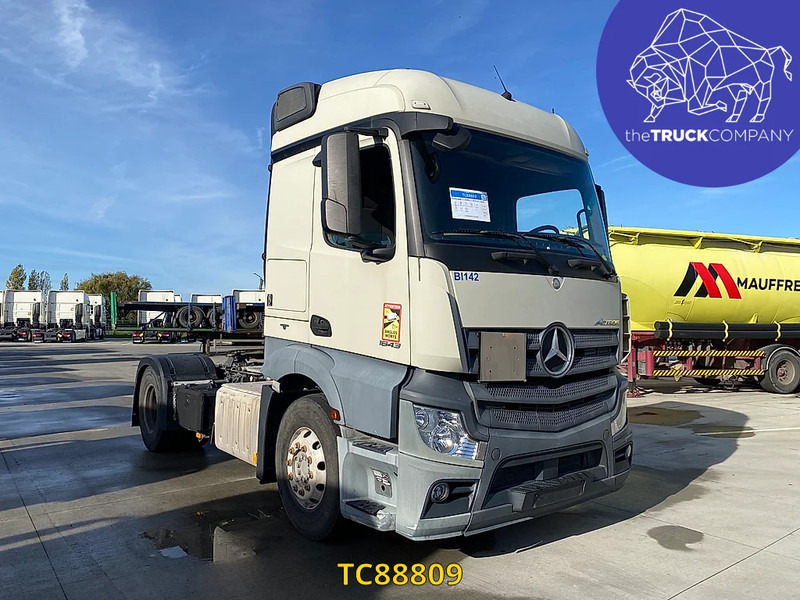 Cabeza tractora Mercedes-Benz Actros 1843: foto 9
