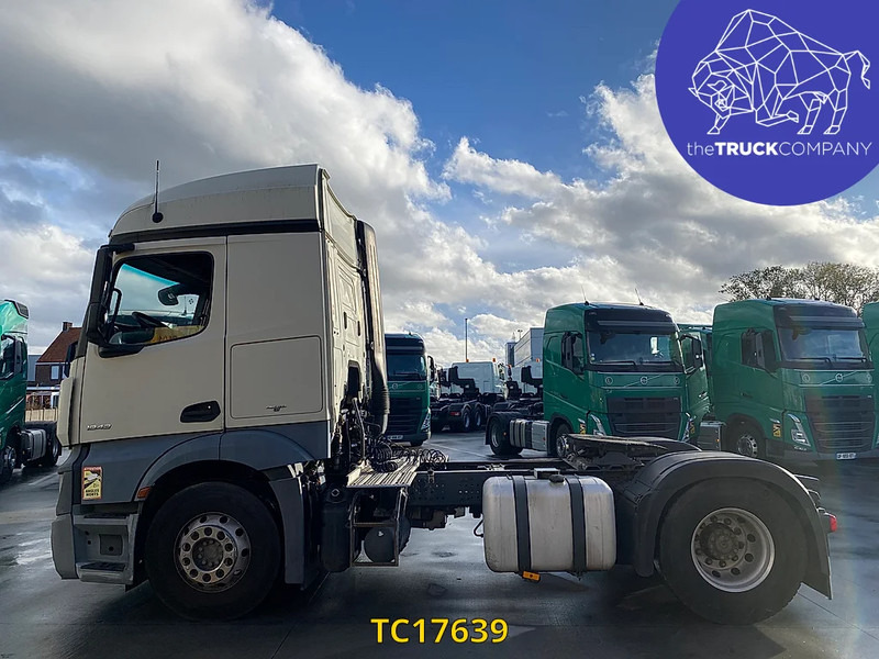 Mercedes-Benz Actros 1843 - Cabeza tractora: foto 2 Mercedes-Benz Actros 1843 - Cabeza tractora: foto 2