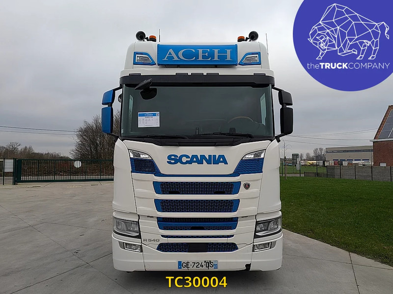 Cabeza tractora Scania R 540: foto 10
