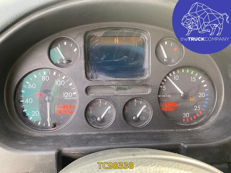 DAF CF 85 340 - Camión portacontenedore/ Intercambiable: foto 3 DAF CF 85 340 - Camión portacontenedore/ Intercambiable: foto 3