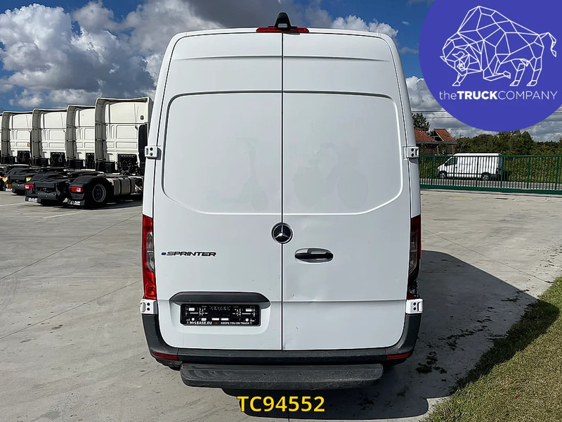 Mercedes-Benz E-Sprinter L2H2 41 kWh - Furgón, Furgoneta eléctrica: foto 4 Mercedes-Benz E-Sprinter L2H2 41 kWh - Furgón, Furgoneta eléctrica: foto 4