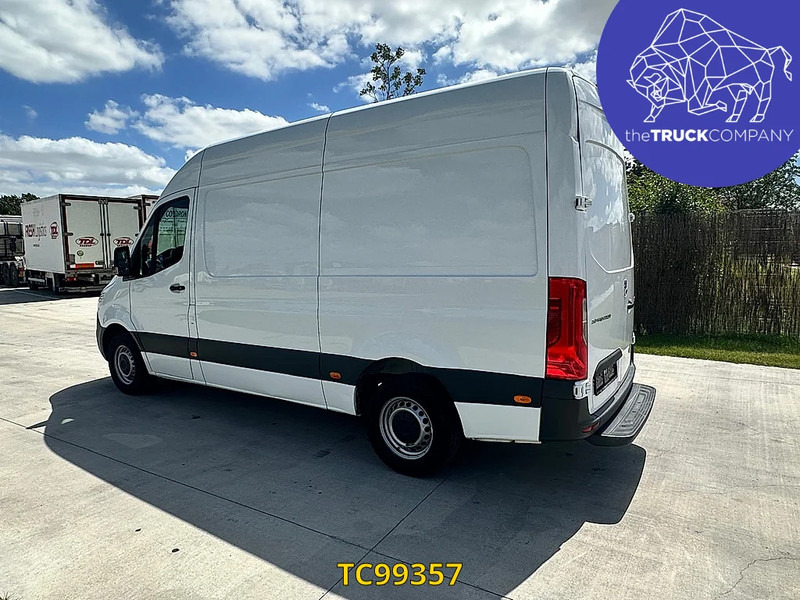 Mercedes-Benz Sprinter 317 CDI L2H2 - Furgón: foto 4 Mercedes-Benz Sprinter 317 CDI L2H2 - Furgón: foto 4