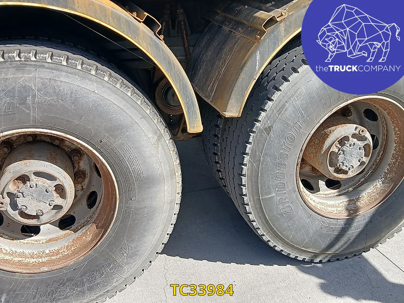 Renault Kerax 380 - Camión caja abierta: foto 4 Renault Kerax 380 - Camión caja abierta: foto 4