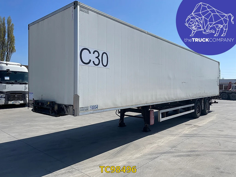 Renders - Semirremolque caja cerrada: foto 2 Renders - Semirremolque caja cerrada: foto 2