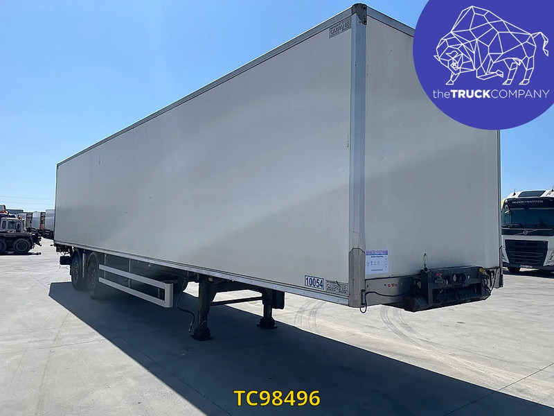 Renders - Semirremolque caja cerrada: foto 1 Renders - Semirremolque caja cerrada: foto 1