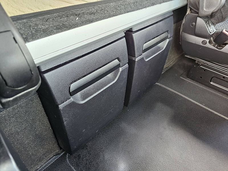 Cabeza tractora Mercedes-Benz ACTROS 1845 LS BIGSPACE 2X TANK: foto 12 Cabeza tractora Mercedes-Benz ACTROS 1845 LS BIGSPACE 2X TANK: foto 12