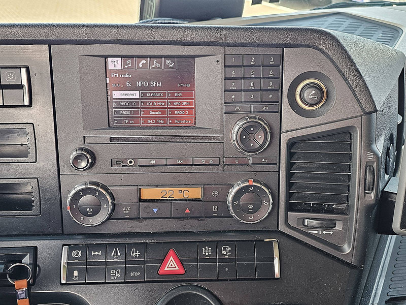 Cabeza tractora Mercedes-Benz ACTROS 1946 LS: foto 10