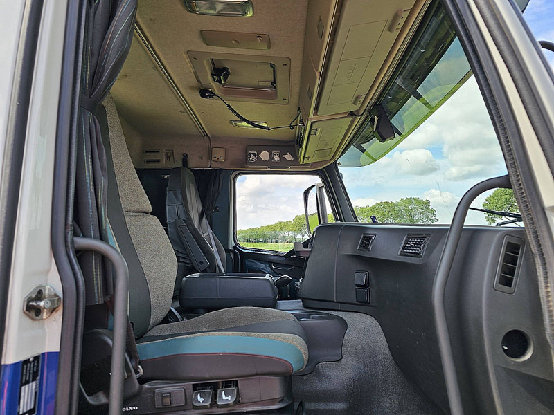 Leasing de Volvo FM 460 13LTR 6X2 STEERED Volvo FM 460 13LTR 6X2 STEERED: foto 7 Leasing de Volvo FM 460 13LTR 6X2 STEERED Volvo FM 460 13LTR 6X2 STEERED: foto 7